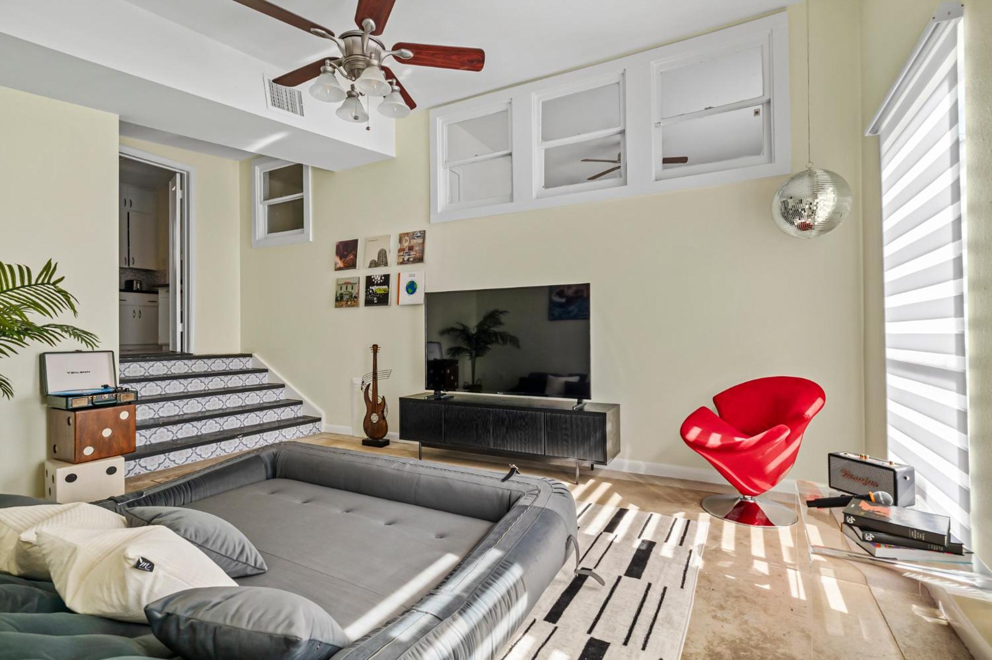 Retro Vibes & Zilker Views - Music House By Zilker Villa Остин Екстериор снимка