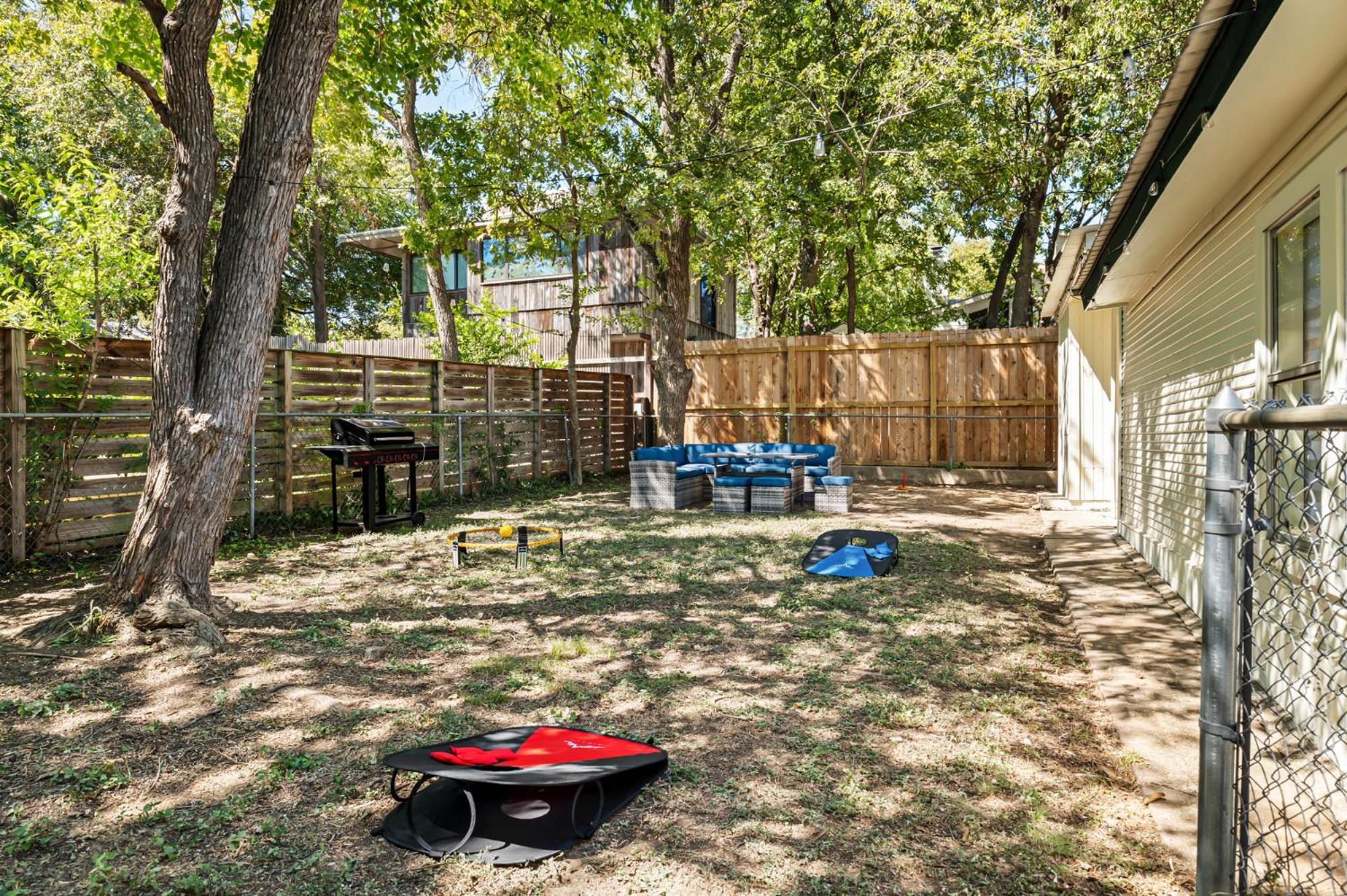 Retro Vibes & Zilker Views - Music House By Zilker Villa Остин Екстериор снимка